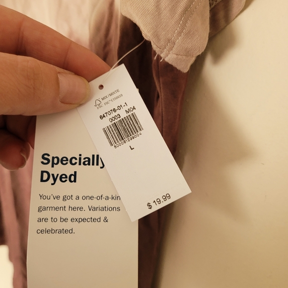 NWT Large Old Navy Luxe Tie Dye Tee - Picture 4 of 5